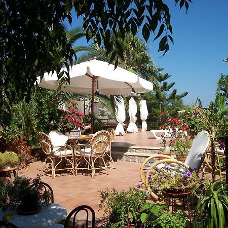 Holidaysora Taormina - Il Giardino Di Graziella Kültér fotó