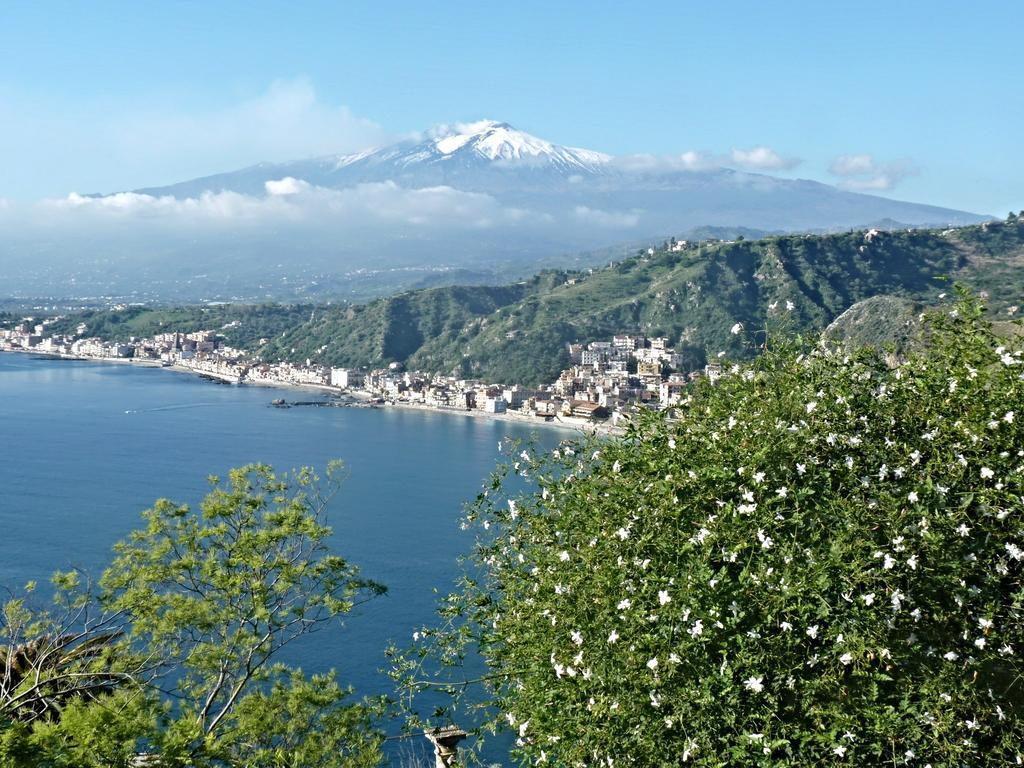 Holidaysora Taormina - Il Giardino Di Graziella Kültér fotó
