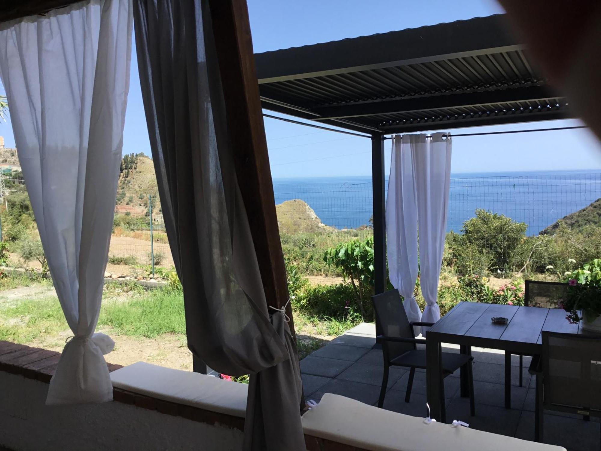 Holidaysora Taormina - Il Giardino Di Graziella Kültér fotó