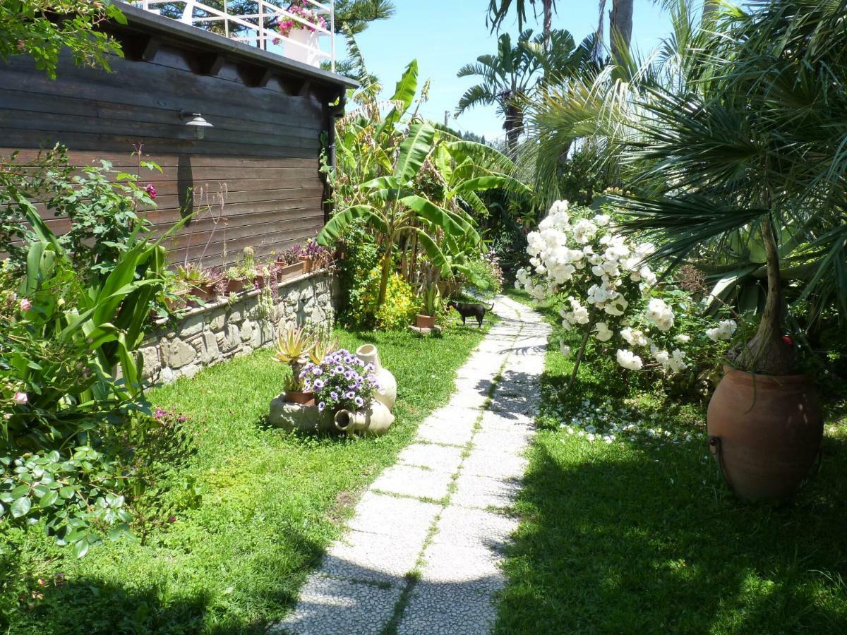 Holidaysora Taormina - Il Giardino Di Graziella Kültér fotó