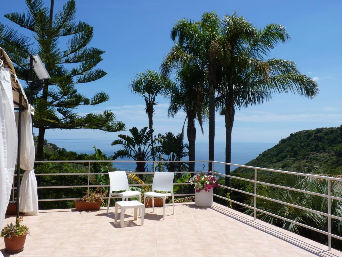 Holidaysora Taormina - Il Giardino Di Graziella Kültér fotó